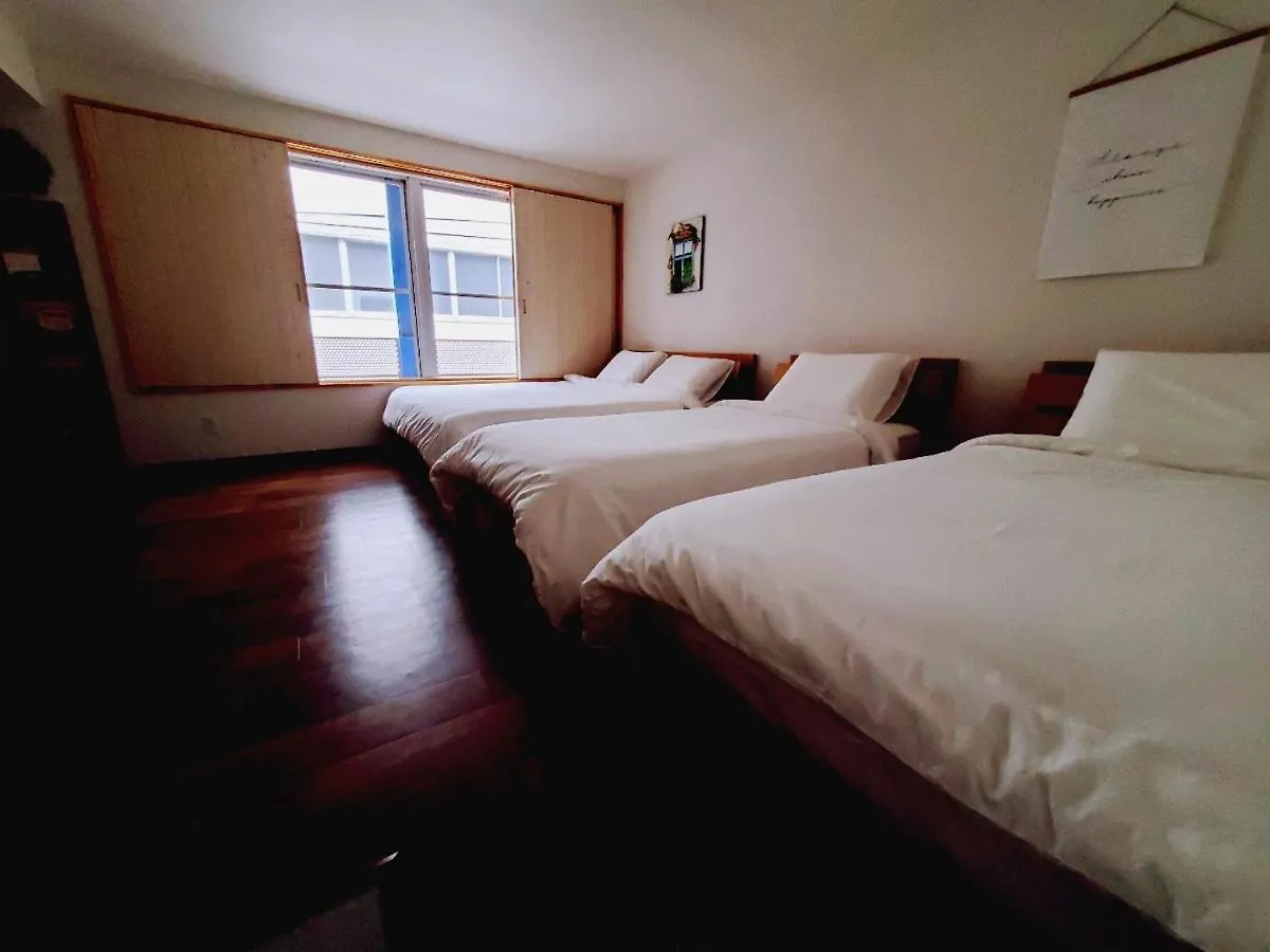 Rooms Tokyo