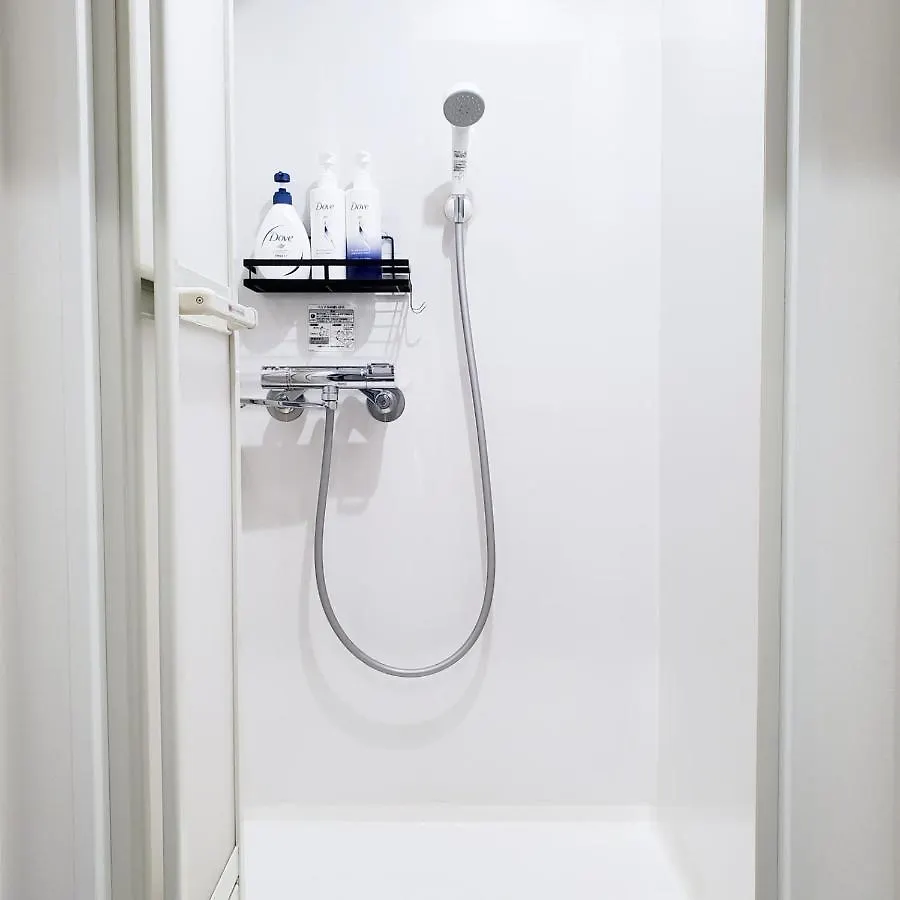 Rooms Tokyo Guest house