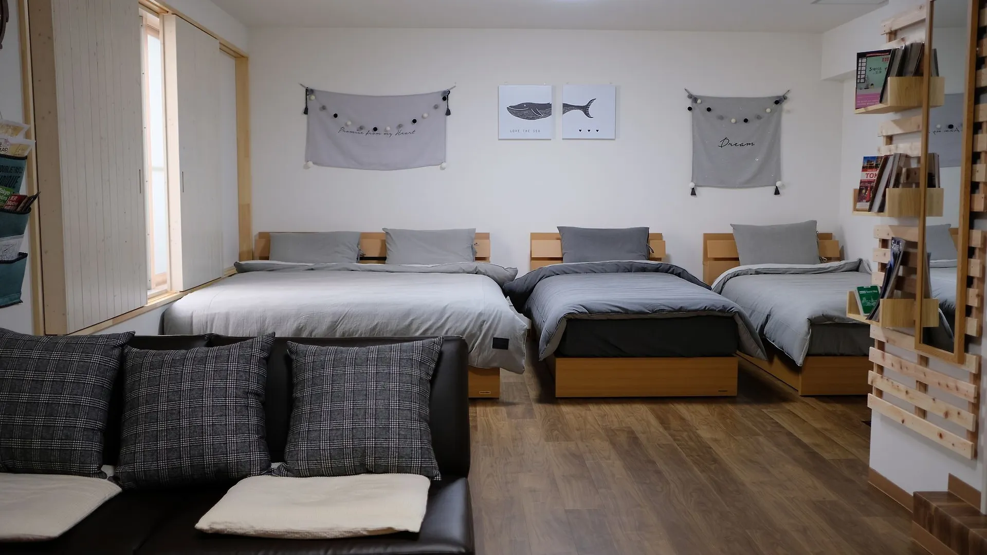 Guest house Rooms Tokyo