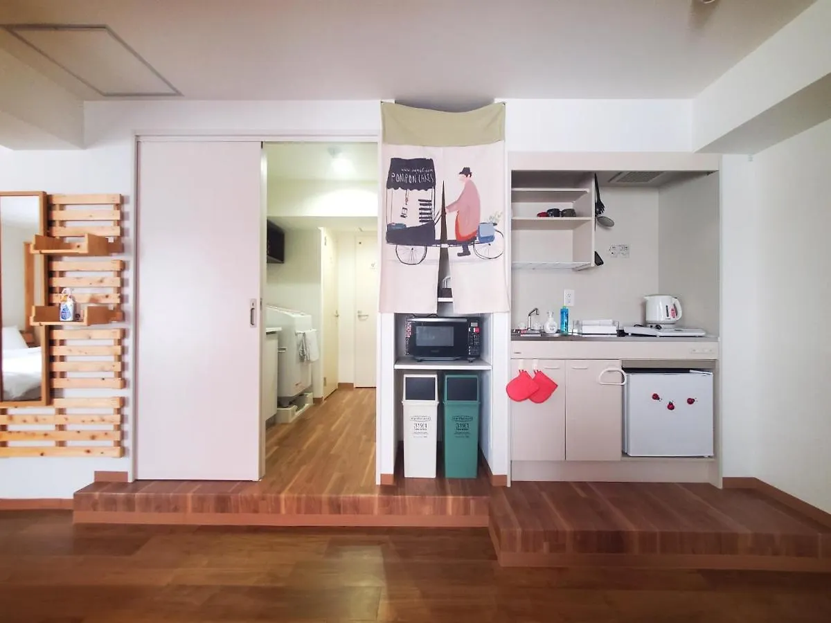 Rooms Tokyo Guest house